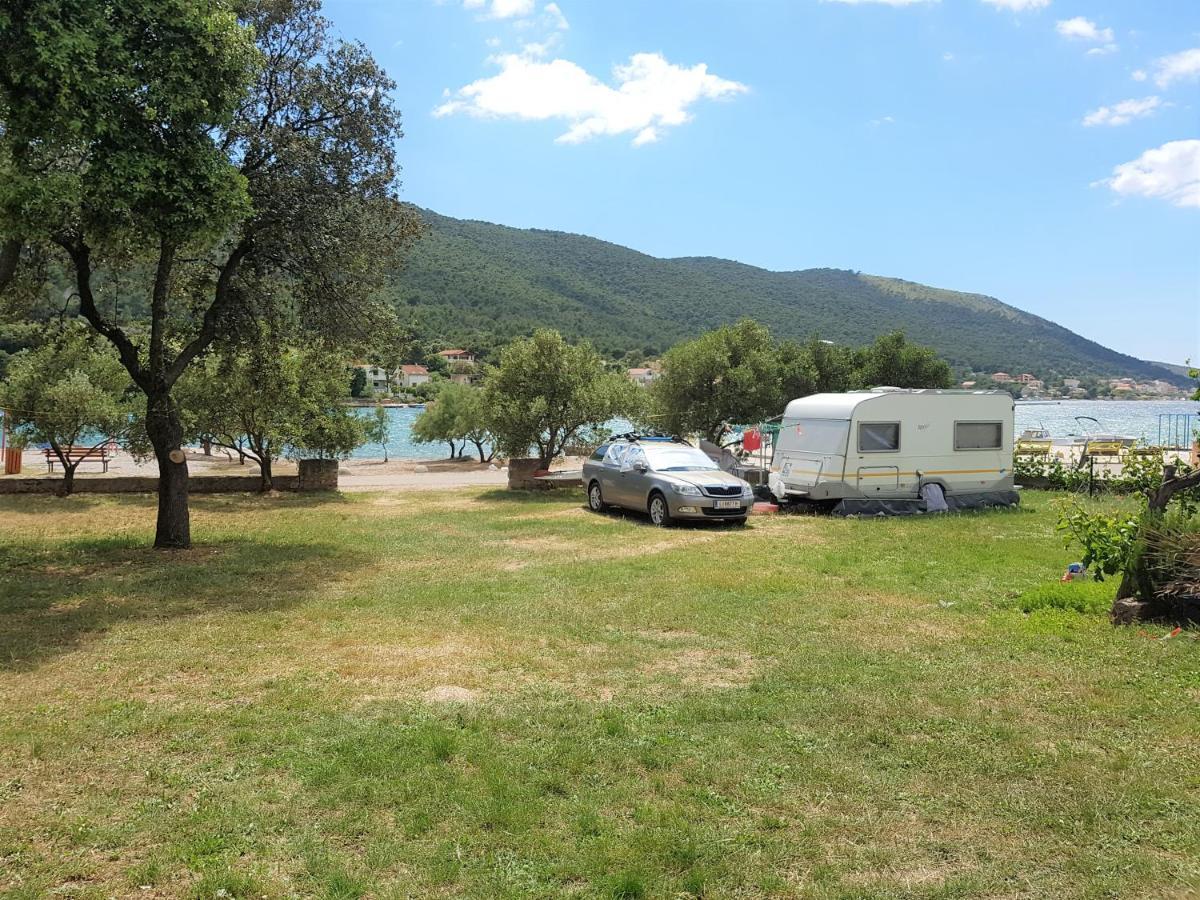 Auto Camp On The Beach - Grebaštica المظهر الخارجي الصورة